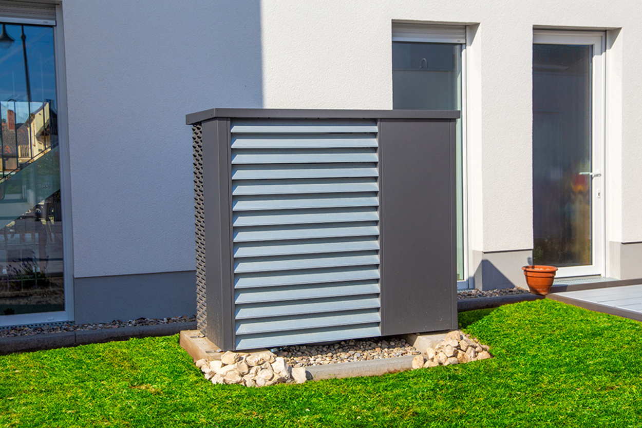 Wärme&shy;pumpen bei Schmidt Elektrotechnik in Strasburg