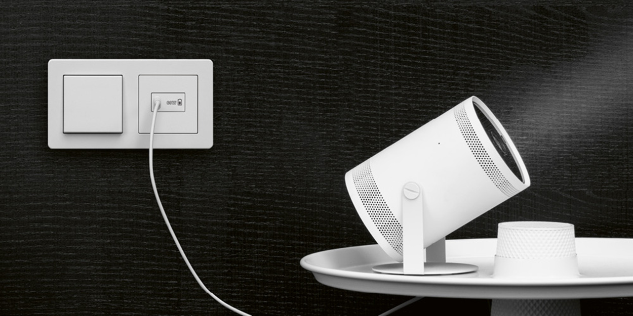 Ladegerät USB PD 60 bei Schmidt Elektrotechnik in Strasburg