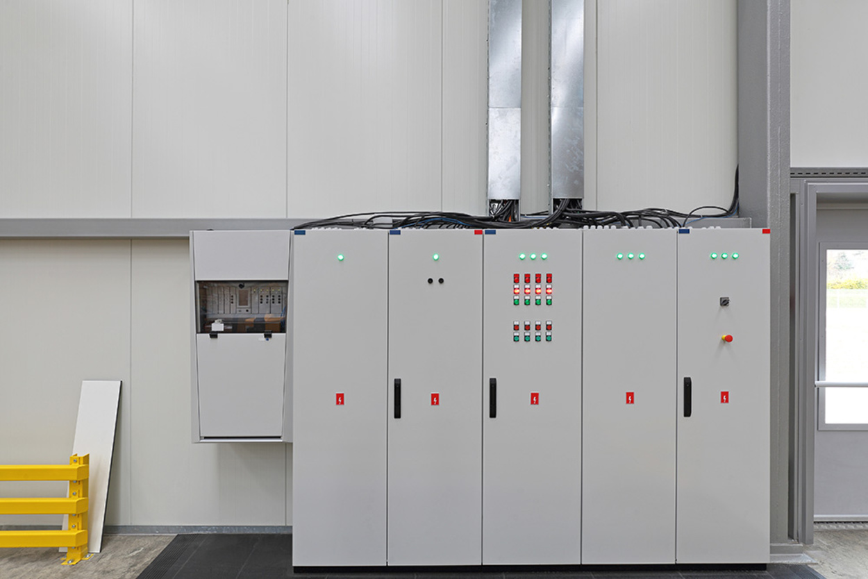 Mess- & Wandler&shy;anlagen bei Schmidt Elektrotechnik in Strasburg